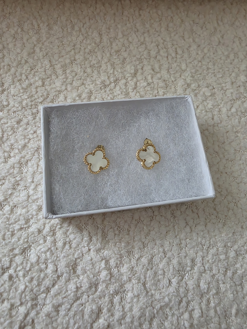 Luxury Gold & White Alahambra Clover White Pearl Stud Earrings - Women Jewelry